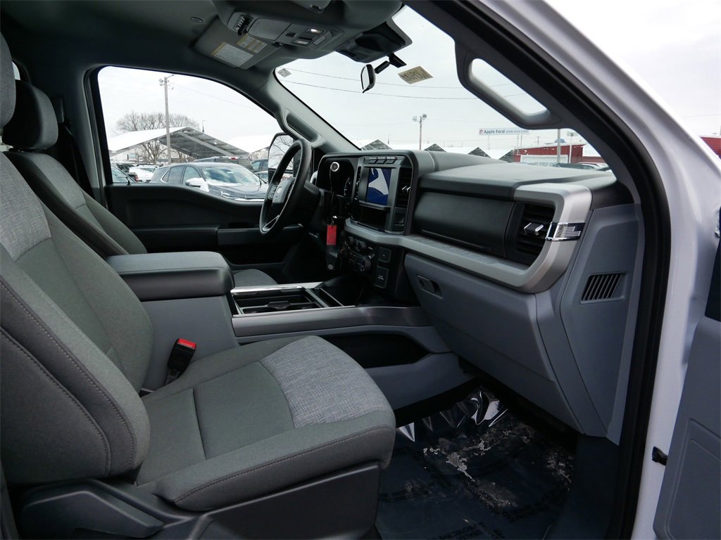 Certified 2024 Ford F350 XLT w/ FX4 Off-Road Package image 8