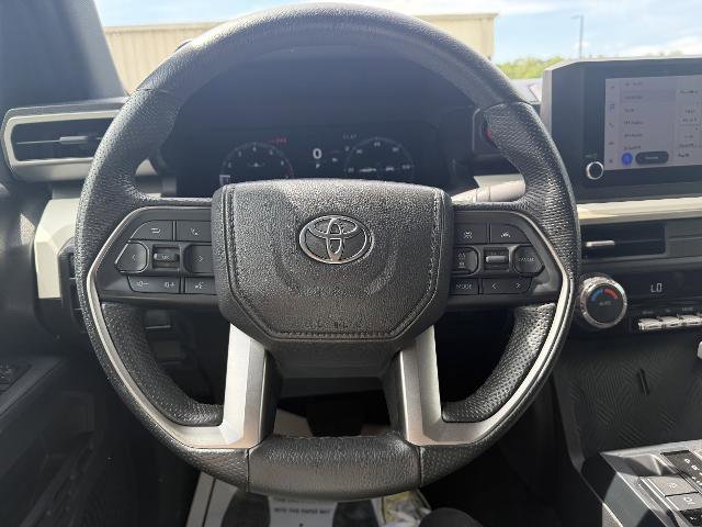 Used 2024 Toyota Tacoma TRD Off-Road AWD/4WD image 19