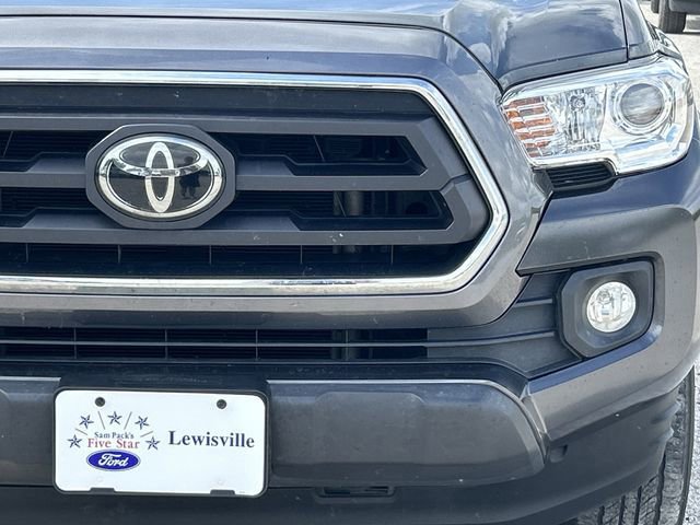 Used 2022 Toyota Tacoma SR5 RWD image 9