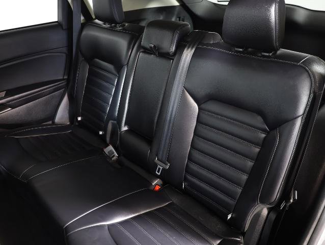 Certified 2024 Ford Edge SEL image 11