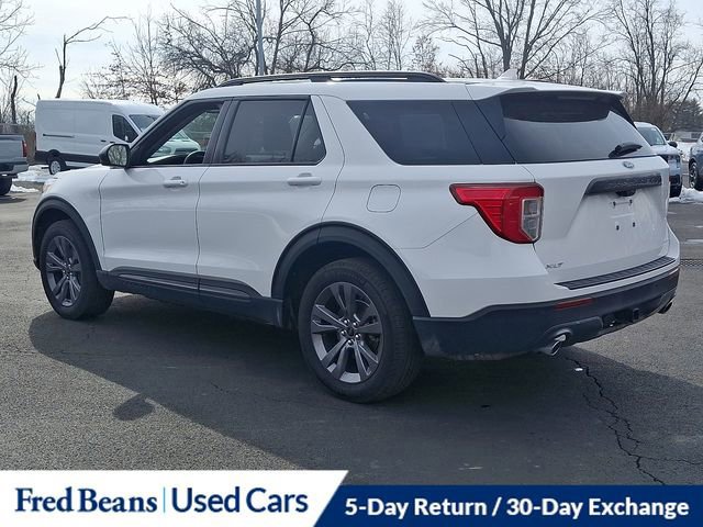 Certified 2023 Ford Explorer XLT w/ Equipment Group 202A image 4