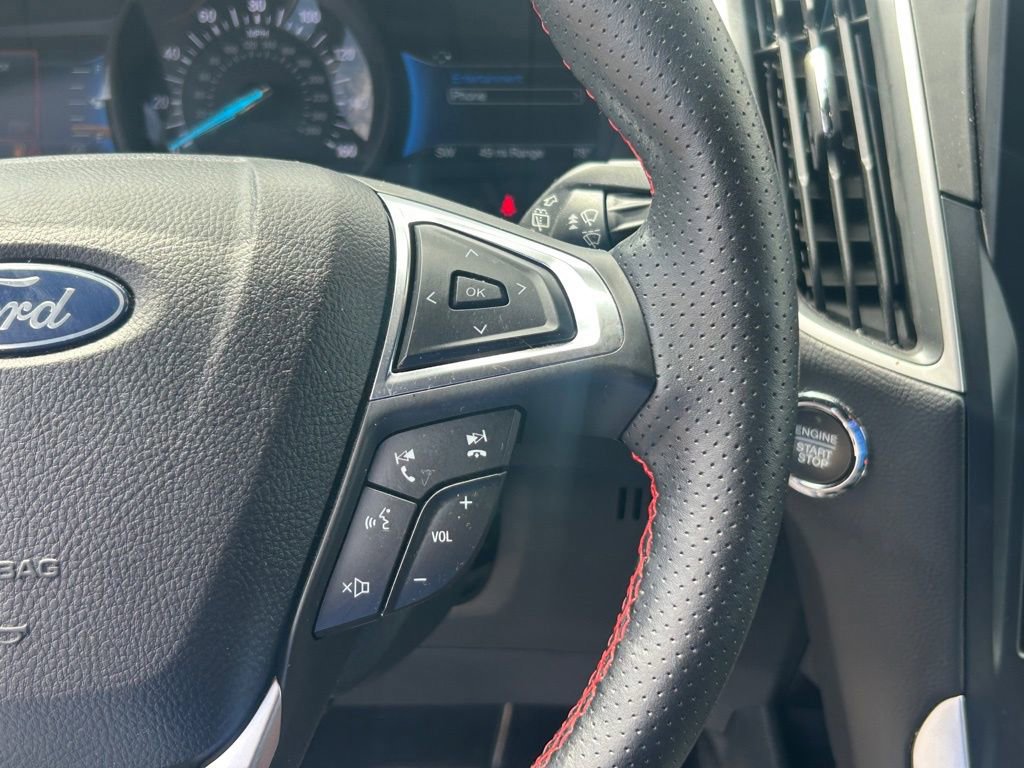 Certified 2023 Ford Edge ST-Line w/ Cargo Accessory Package image 38