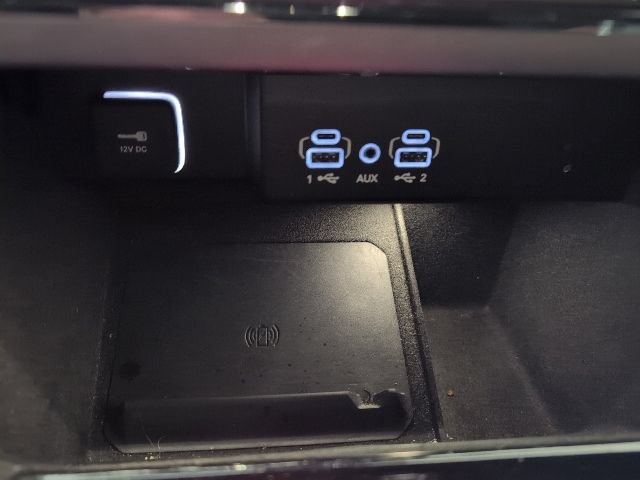 Used 2023 Jeep Wagoneer Series II AWD/4WD image 27