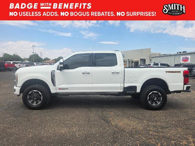 Certified 2024 Ford F250 Platinum w/ Tremor Off-Road Package AWD/4WD image 8