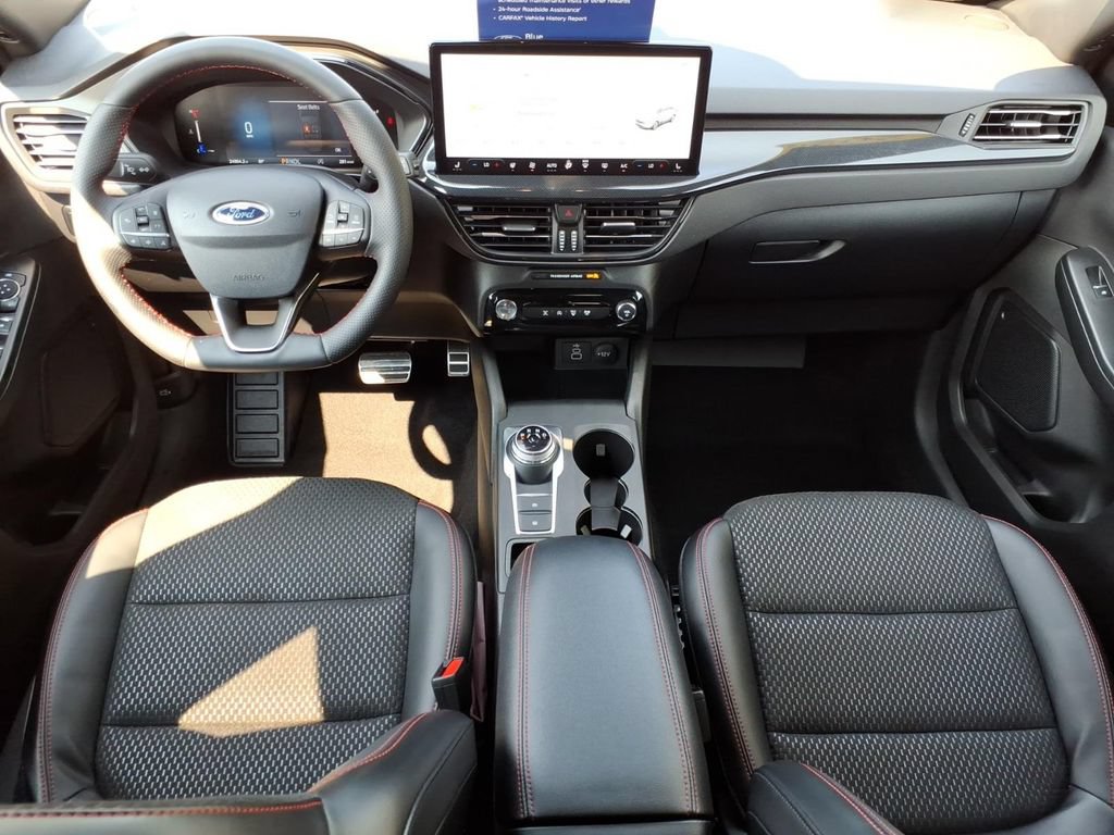 Certified 2024 Ford Escape ST-Line w/ Tech Pack #1 AWD/4WD image 11