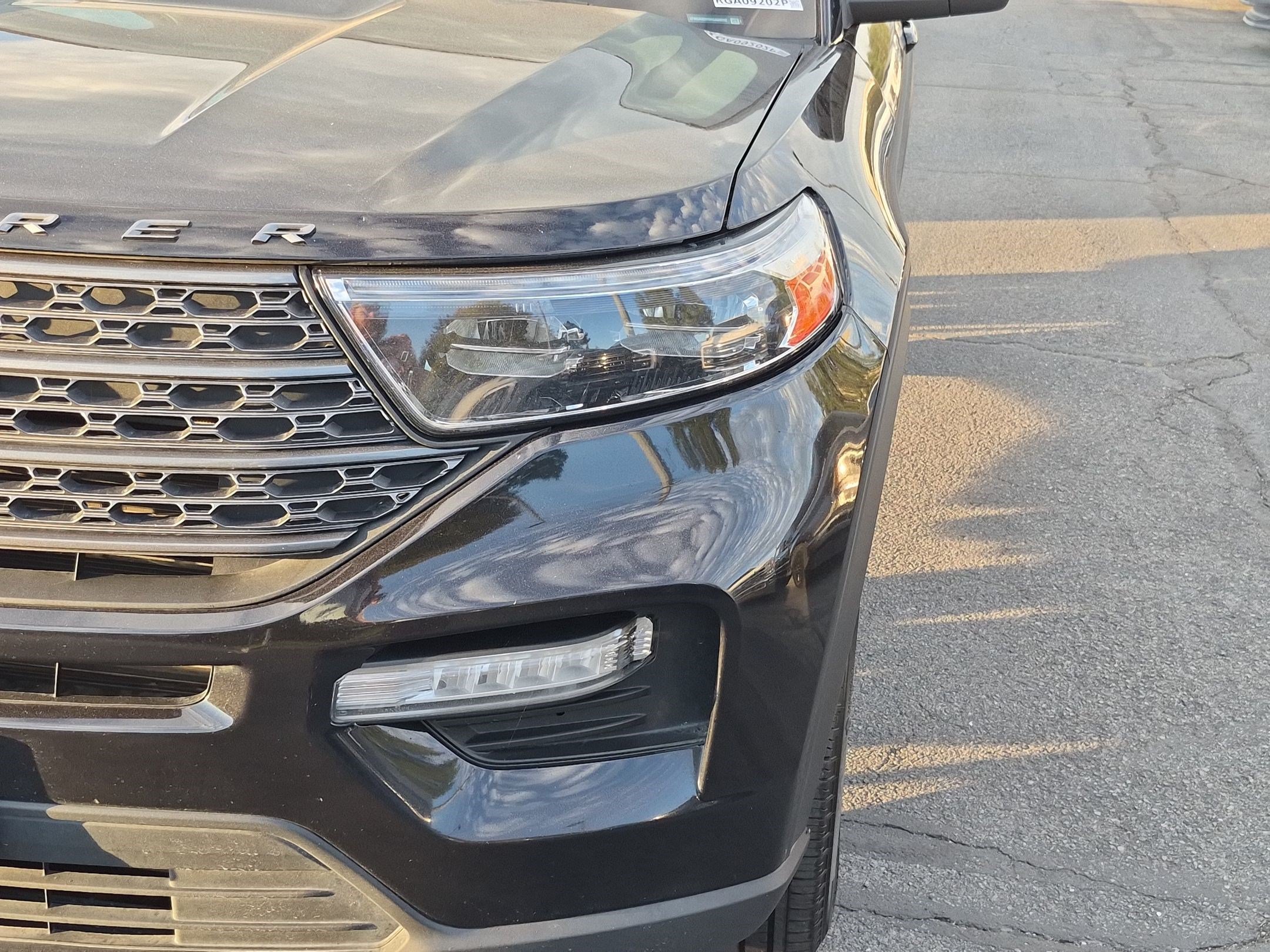 Certified 2024 Ford Explorer XLT w/ Equipment Group 202A AWD/4WD image 12