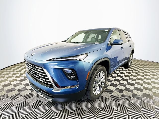 Used 2025 Buick Enclave Preferred FWD image 5