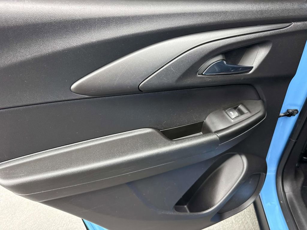 Used 2023 Chevrolet TrailBlazer RS w/ Convenience Package image 10