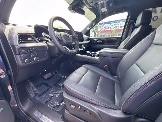 Used 2025 Chevrolet Tahoe RST w/ Comfort Package RWD image 13