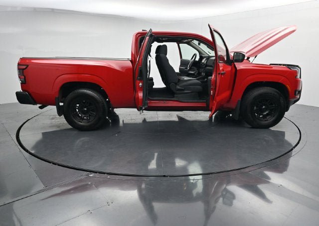 Used 2025 Nissan Frontier S RWD image 48
