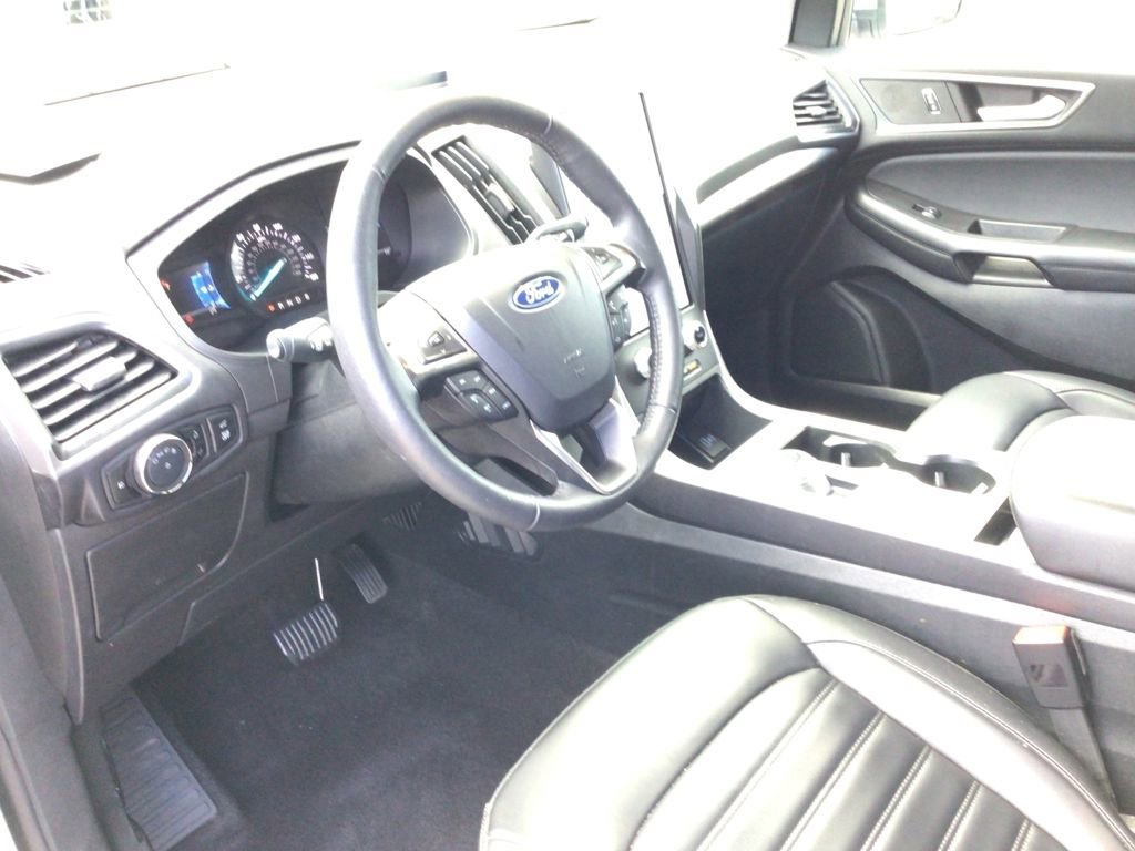 Certified 2024 Ford Edge SEL w/ Convenience Package image 10