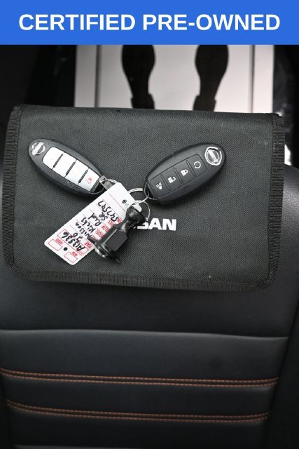 Used 2020 Nissan Kicks SR w/ SR Premium Package FWD image 10