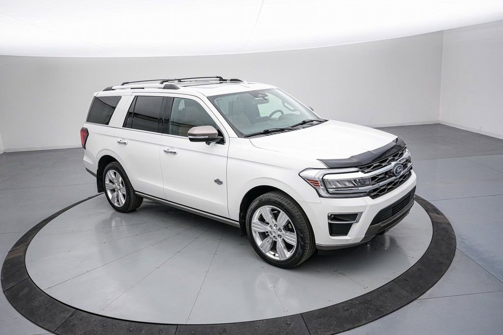 Certified 2024 Ford Expedition King Ranch AWD/4WD image 3