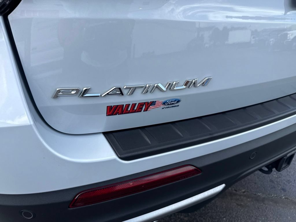 Certified 2025 Ford Explorer Platinum w/ Ultimate Package AWD/4WD image 48