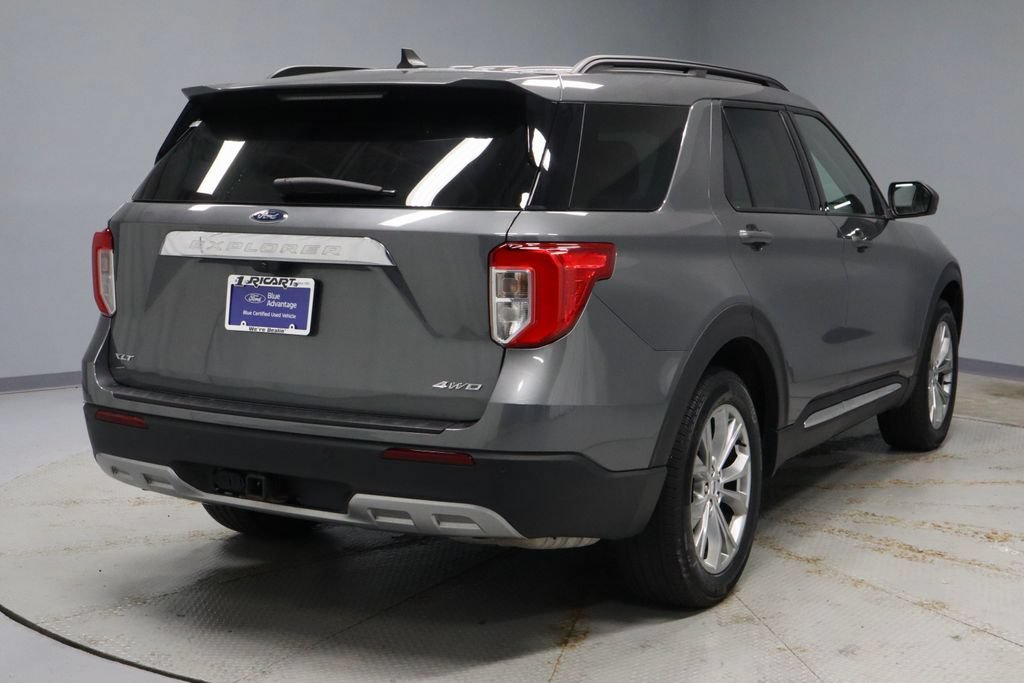 Certified 2023 Ford Explorer XLT w/ Equipment Group 202A AWD/4WD image 26