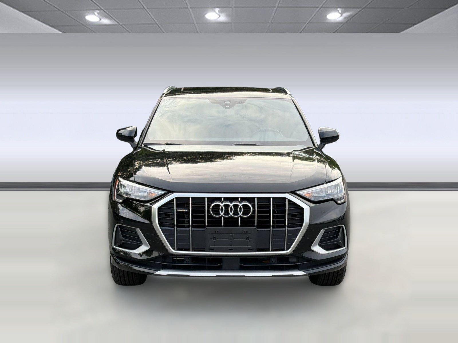 Used 2020 Audi Q3 2.0T Premium w/ Convenience Package AWD/4WD image 6