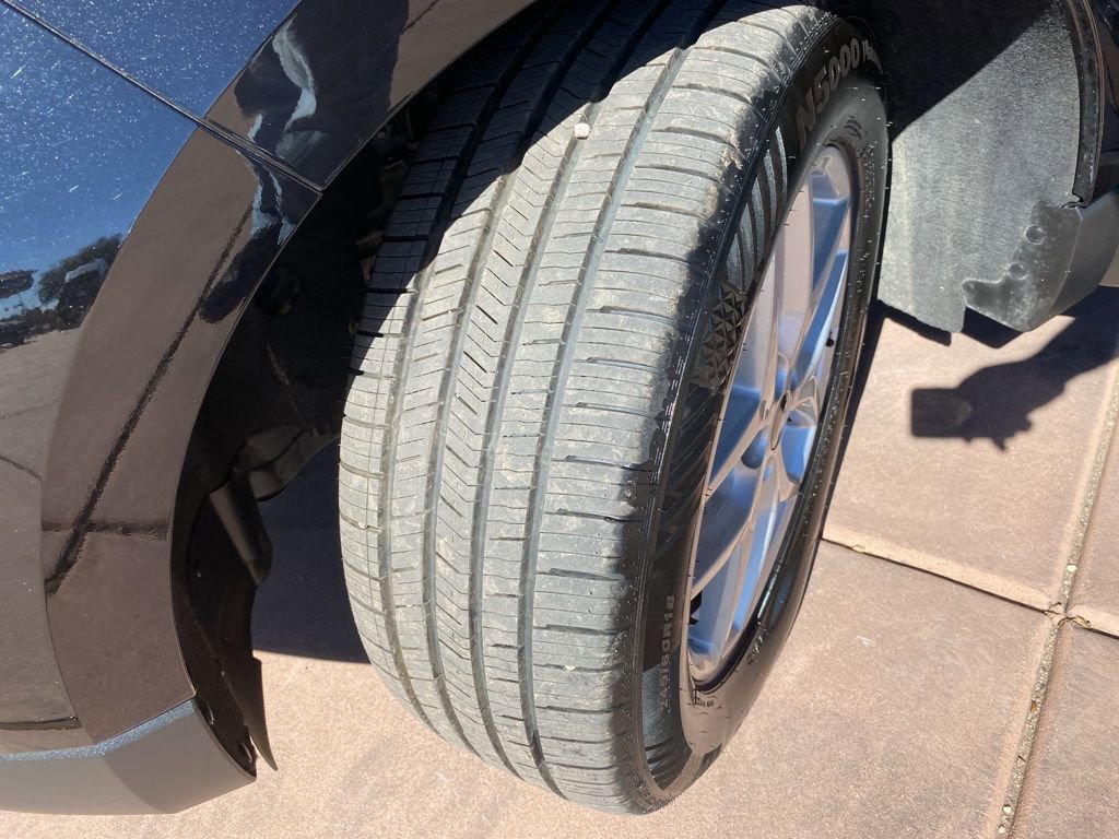 Certified 2023 Ford Edge SEL image 37