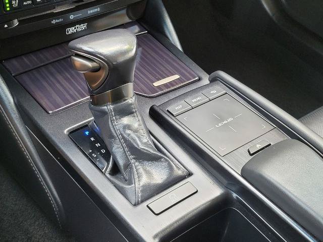 Used 2019 Lexus ES 350 Ultra Luxury FWD image 22