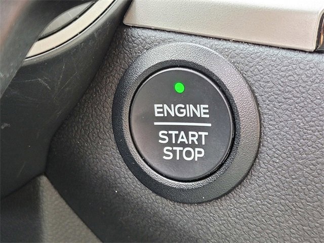 Certified 2022 Ford Escape SE w/ SE Sport Appearance Package image 26