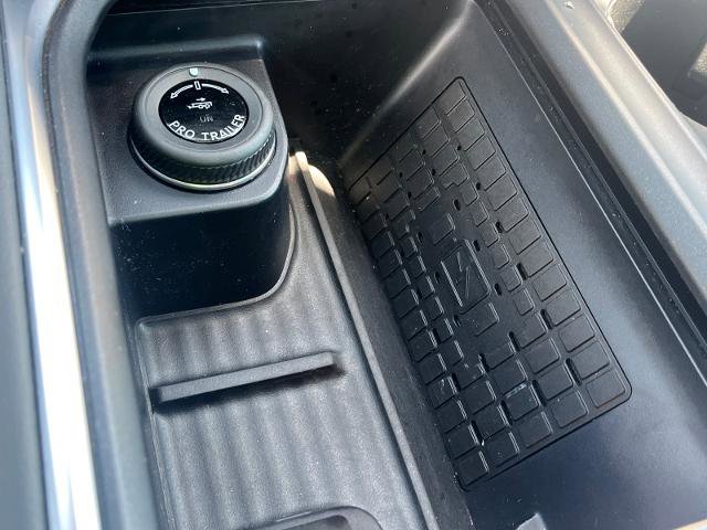 Certified 2025 Ford Expedition Active AWD/4WD image 16