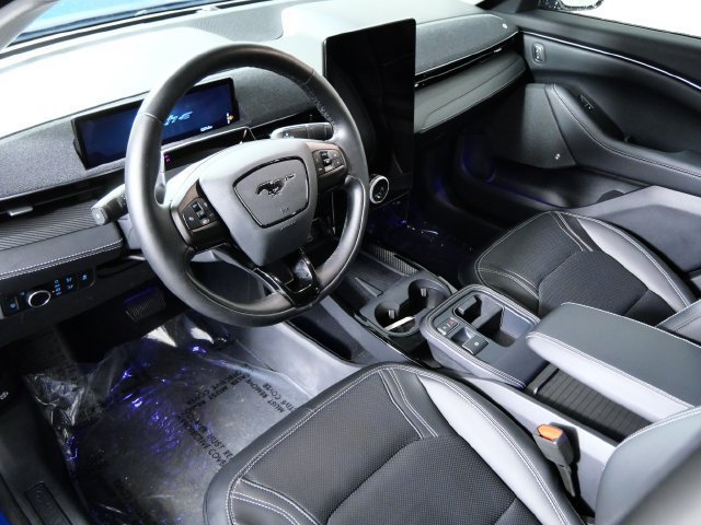 Certified 2025 Ford Mustang Mach-E Premium AWD/4WD image 3