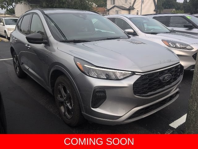 Certified 2024 Ford Escape ST-Line AWD/4WD image 1