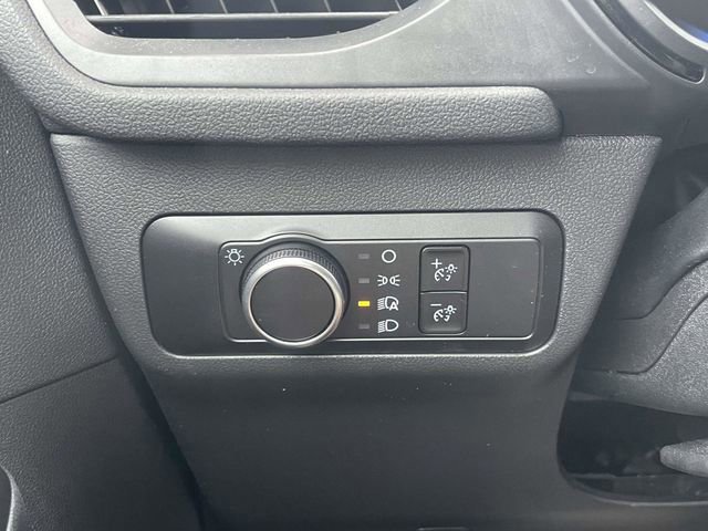 Certified 2025 Ford Escape ST-Line image 31