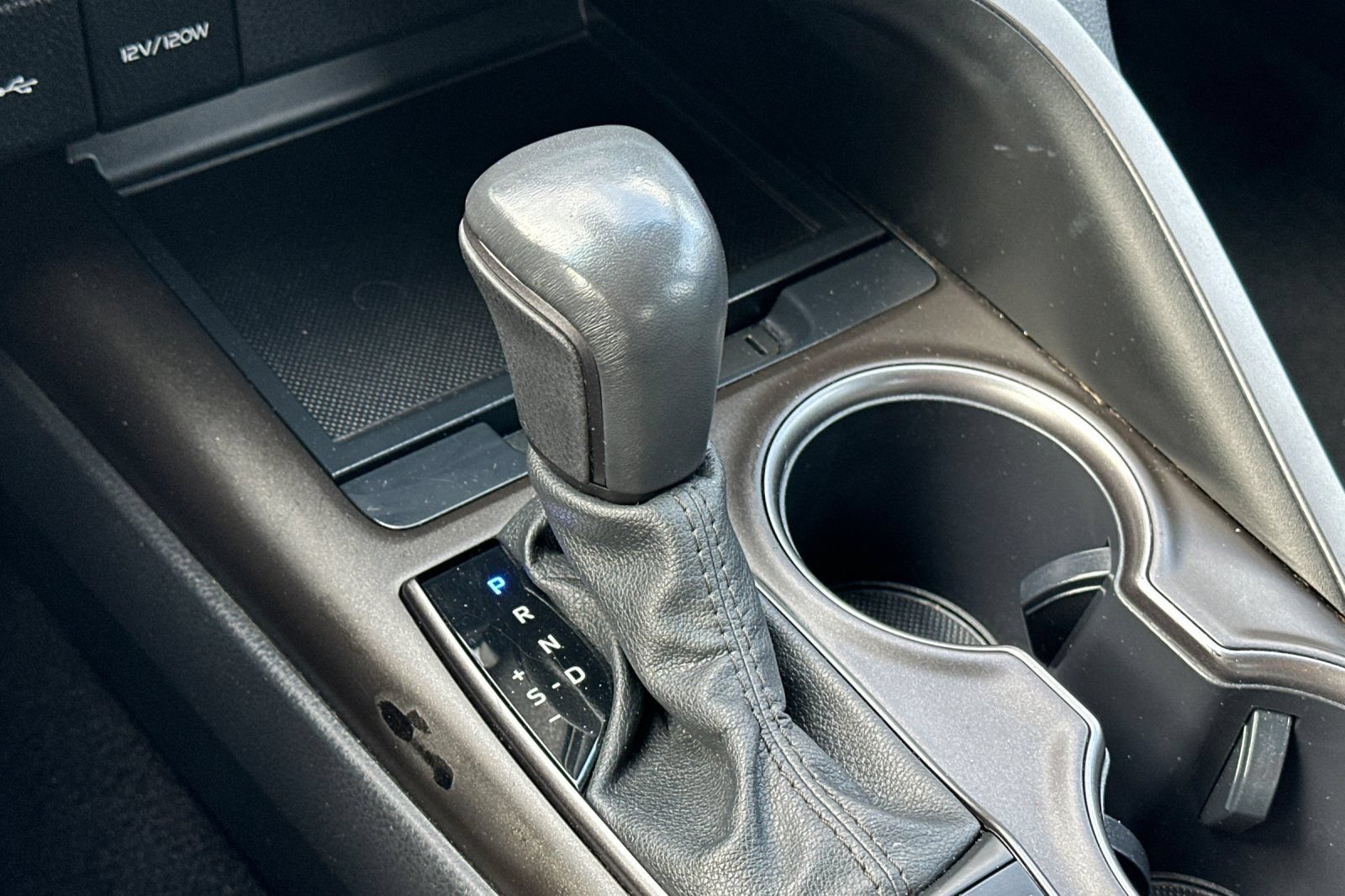 Used 2023 Toyota Camry SE FWD image 21