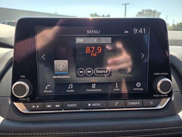 Used 2026 Nissan Rogue SV FWD image 23
