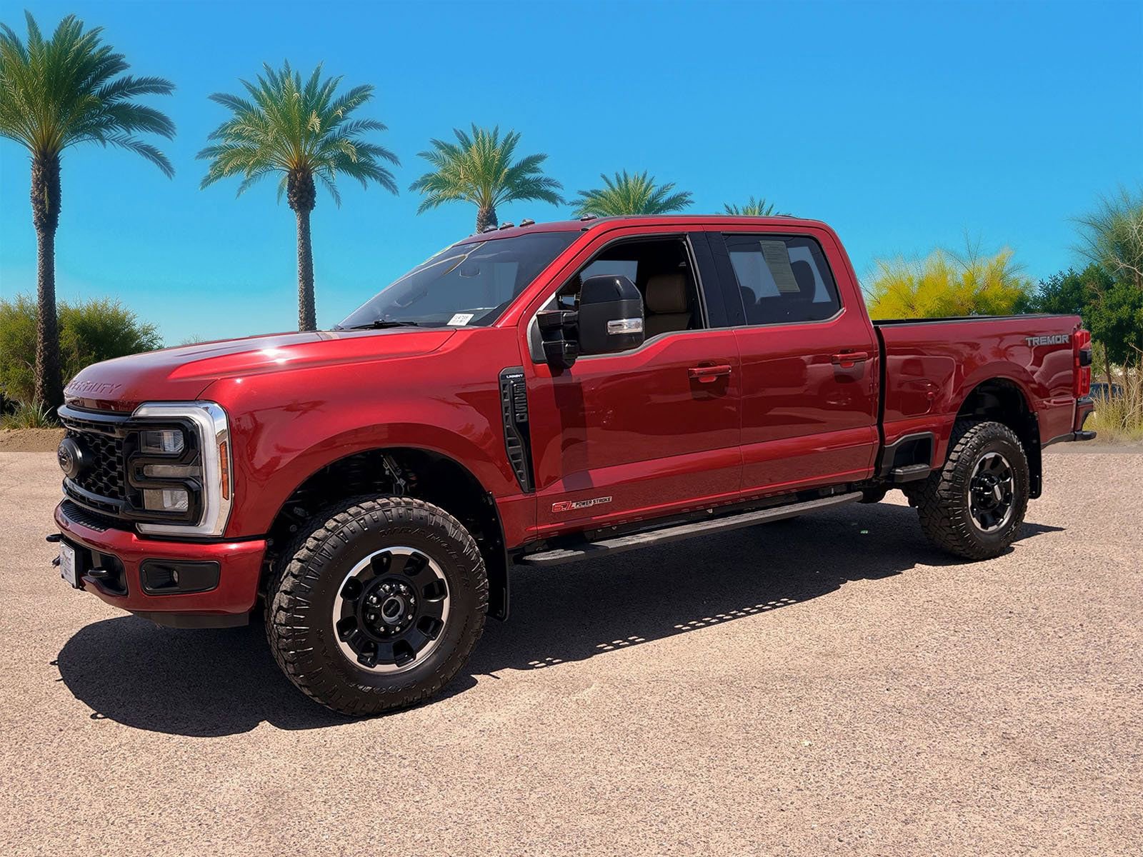 Certified 2025 Ford F250 Lariat w/ Tremor Off-Road Package AWD/4WD image 32