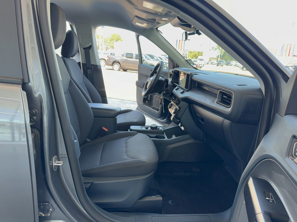 Certified 2023 Ford Maverick XL FWD image 14