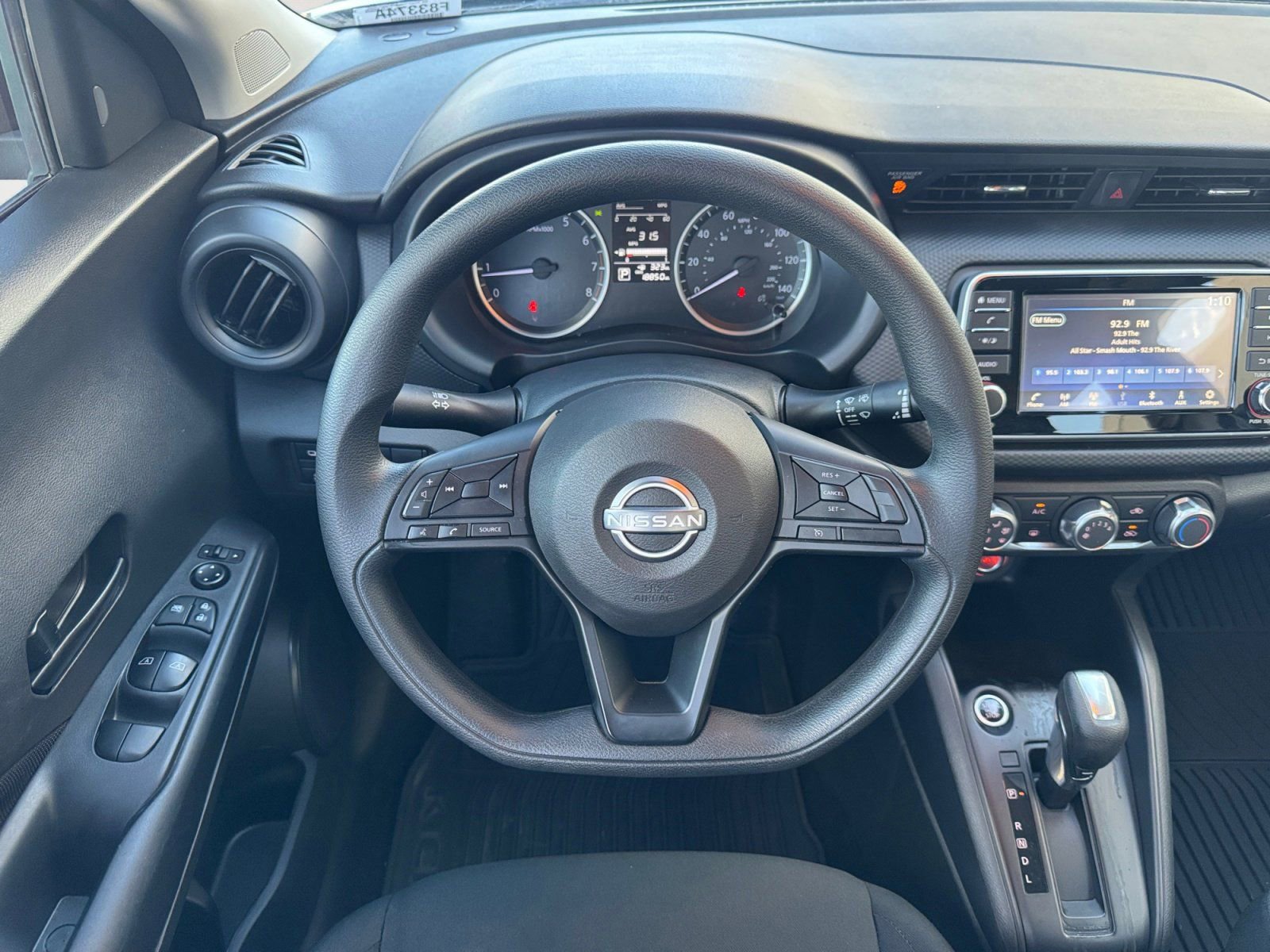 Used 2024 Nissan Kicks S image 12