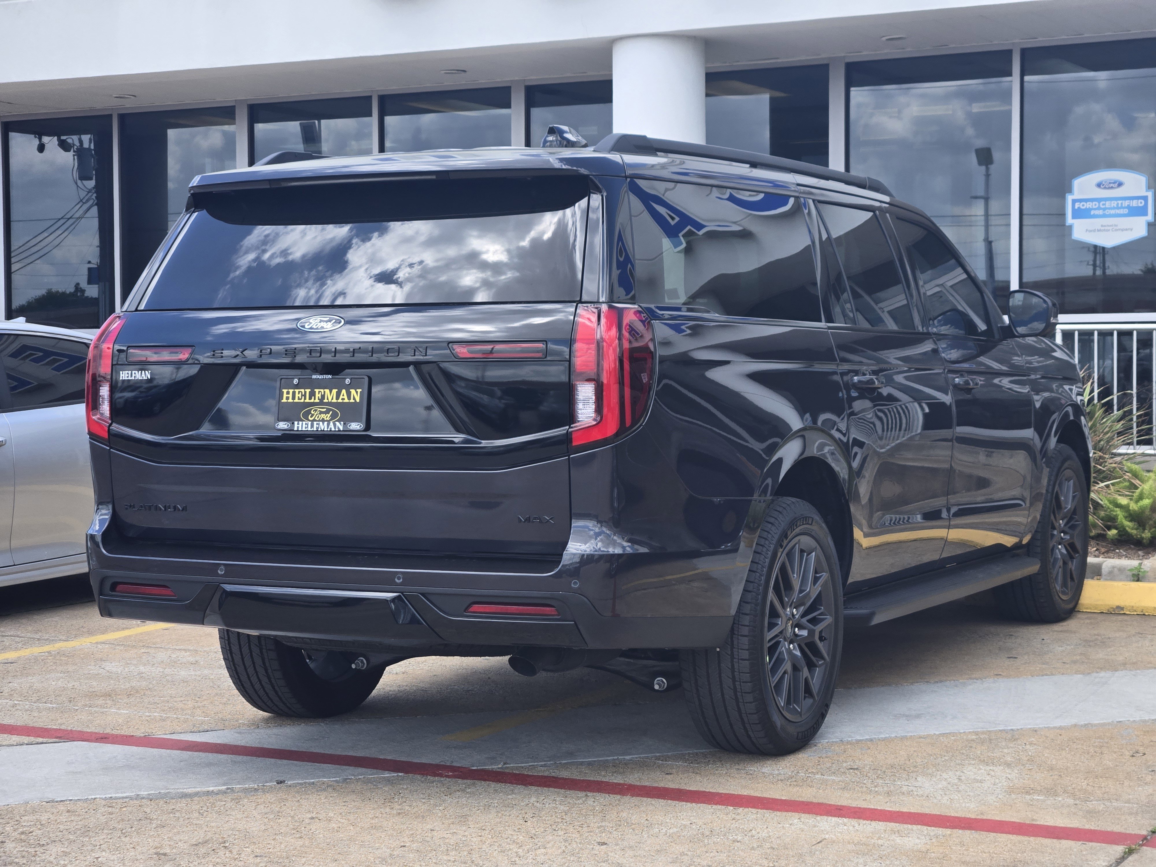 Certified 2026 Ford Expedition Max Platinum w/ Stealth Appearance Package AWD/4WD image 3