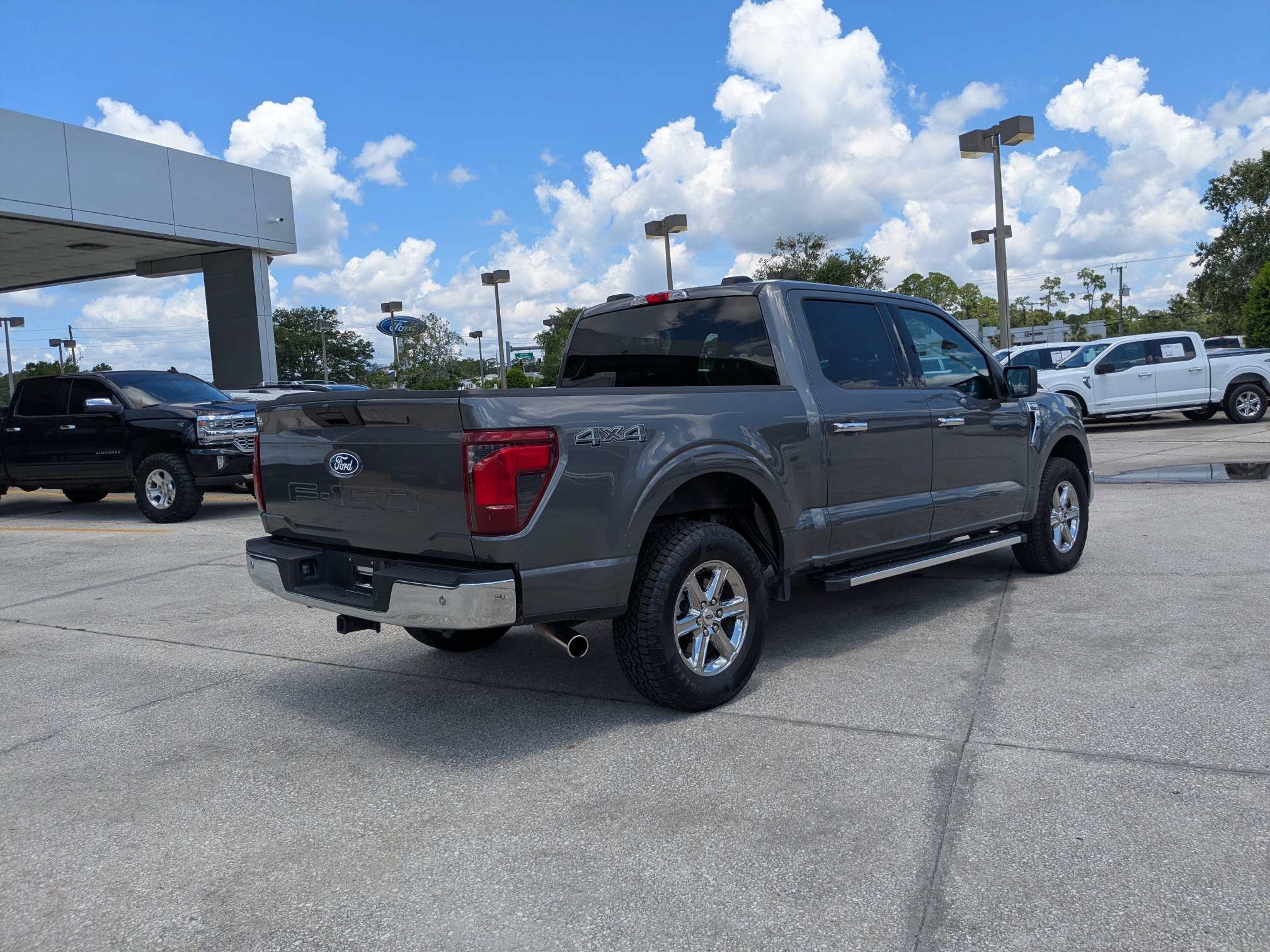 Certified 2025 Ford F150 XLT w/ Equipment Group 301A Standard AWD/4WD image 4