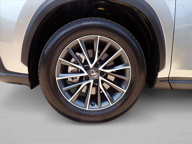 Used 2024 Lexus NX 350h AWD image 7