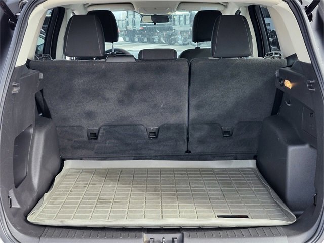 Certified 2017 Ford Escape SE image 30