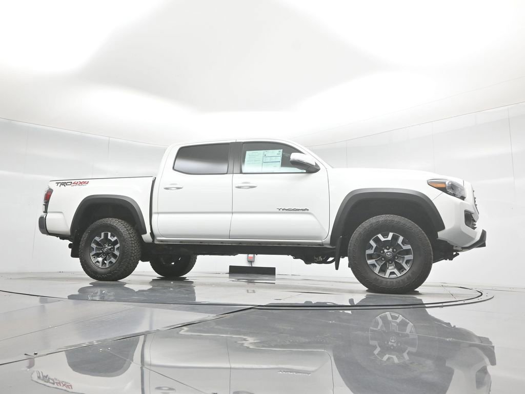 Used 2023 Toyota Tacoma TRD Off-Road image 10