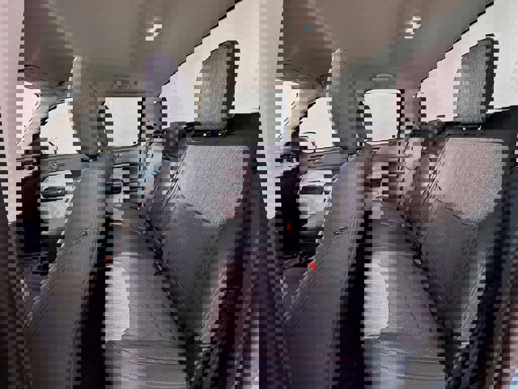 Certified 2022 Ford Maverick XLT w/ XLT Luxury Package image 16