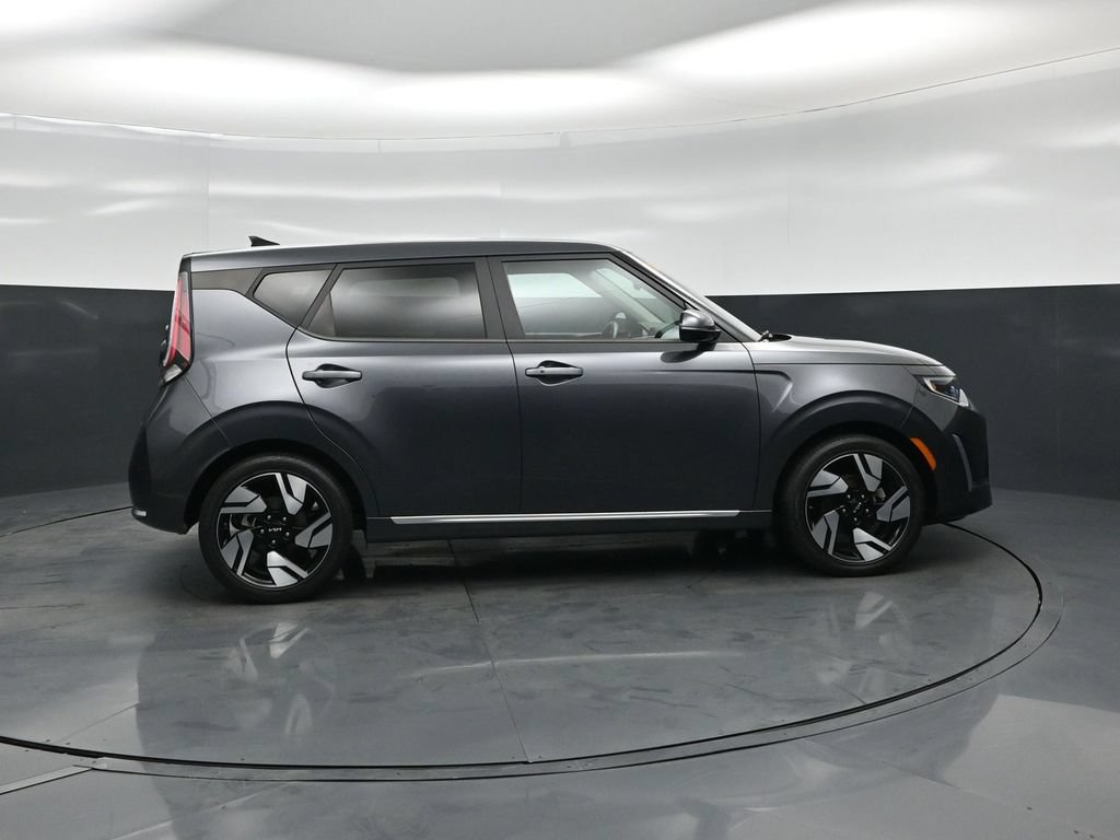 Used 2023 Kia Soul GT-Line w/ GT-Line Technology Package FWD image 26