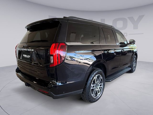 Certified 2025 Ford Expedition Active AWD/4WD image 5