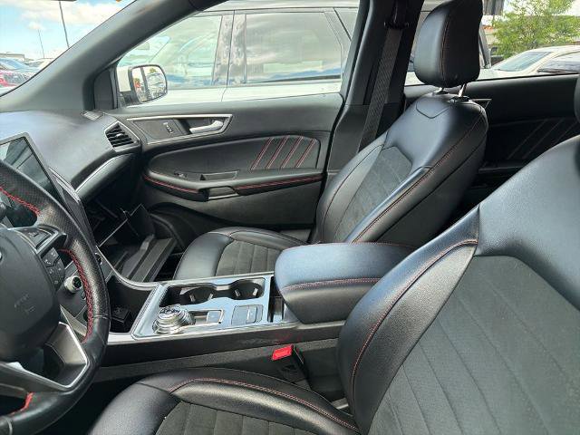Certified 2022 Ford Edge ST-Line AWD/4WD image 6