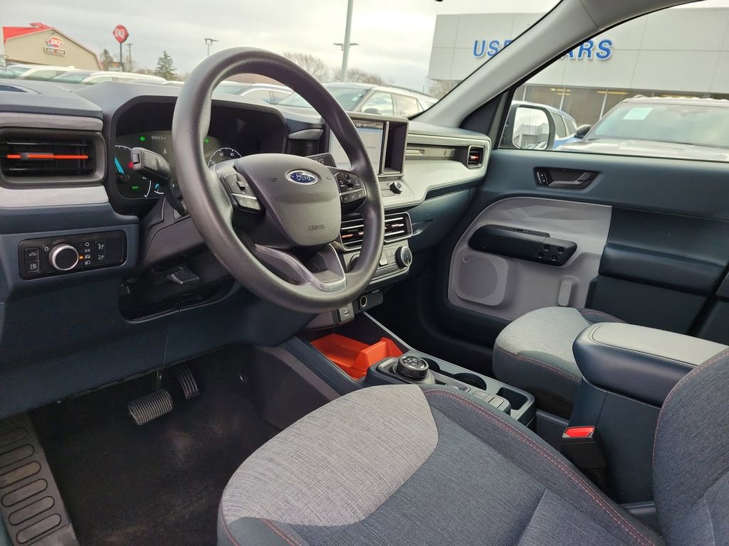 Certified 2023 Ford Maverick XLT image 20