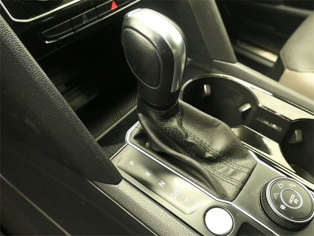 Used 2021 Volkswagen Atlas SEL Premium image 18