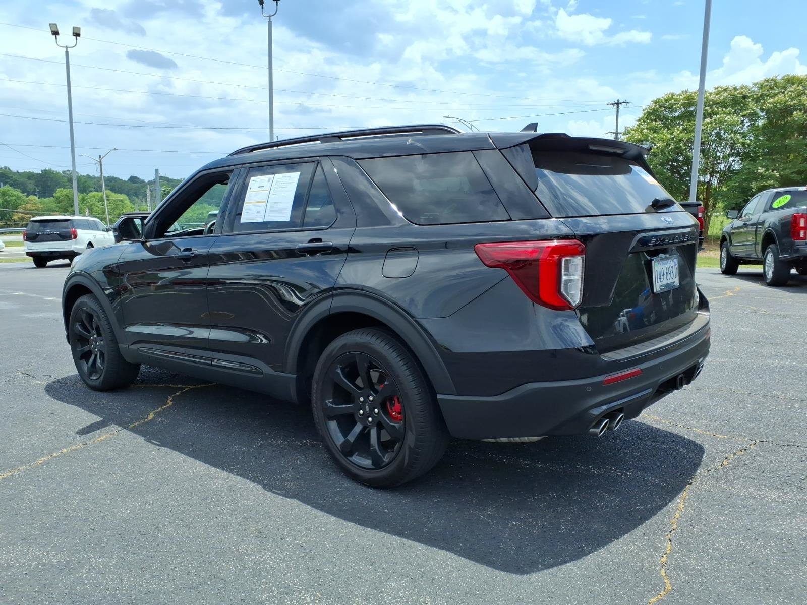 Certified 2024 Ford Explorer ST w/ Equipment Group 401A AWD/4WD image 6