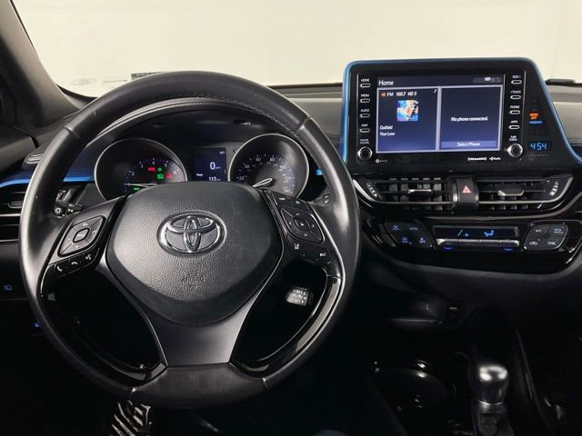 Used 2019 Toyota C-HR XLE image 17