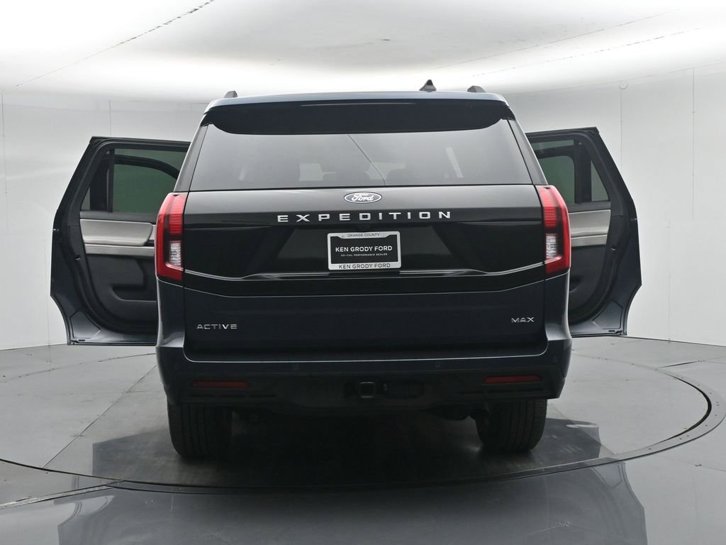 Certified 2025 Ford Expedition Max Active RWD image 40