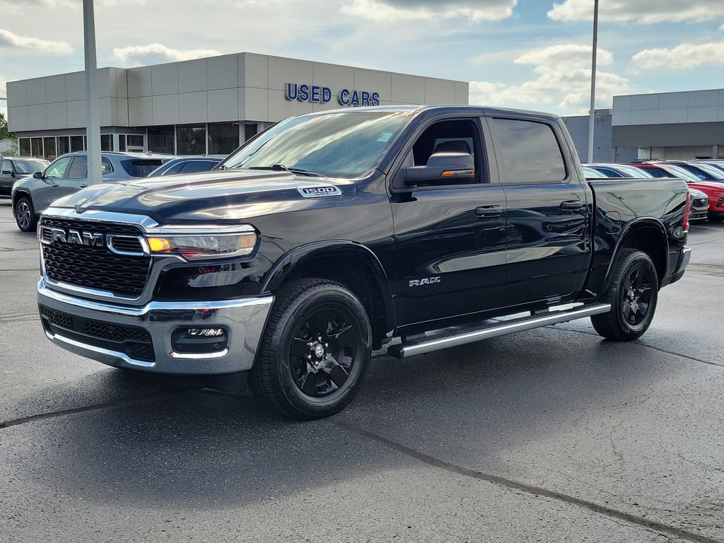 Used 2025 RAM 1500 Big Horn AWD/4WD image 8