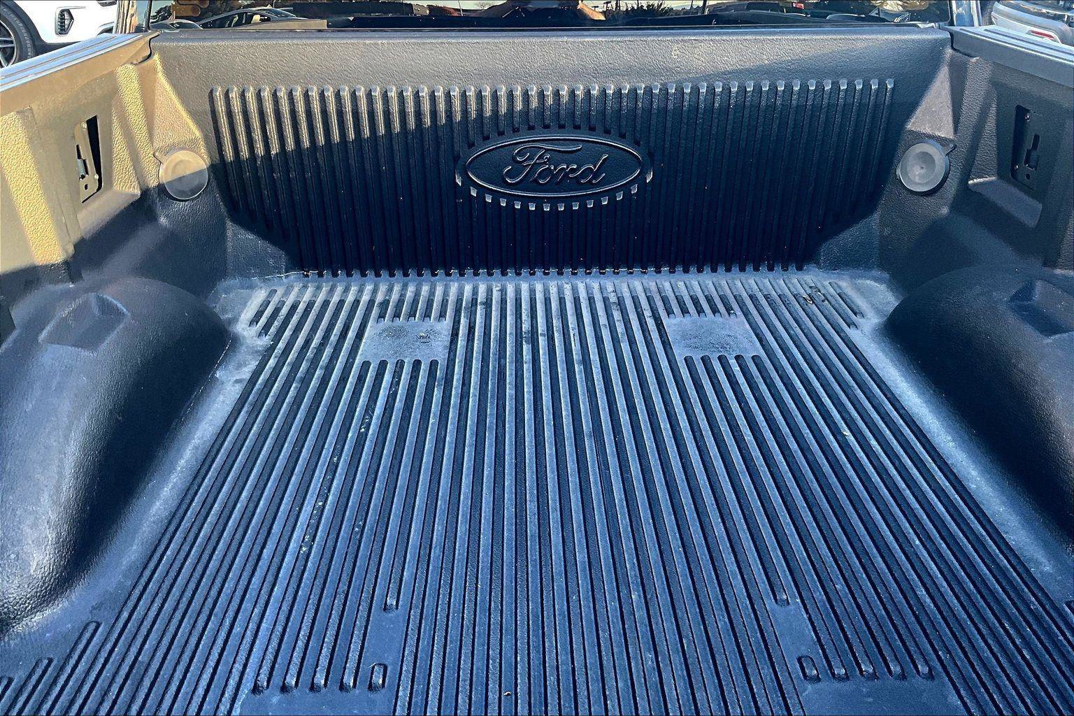 Certified 2022 Ford F150 XLT w/ Equipment Group 302A High image 28