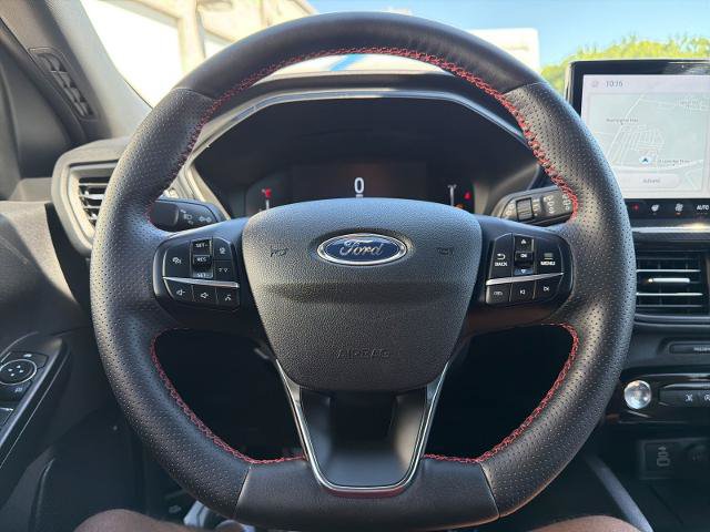 Certified 2024 Ford Escape ST-Line w/ Tech Pack #1 AWD/4WD image 18