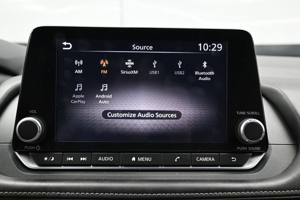 Used 2025 Nissan Rogue SV AWD/4WD image 25
